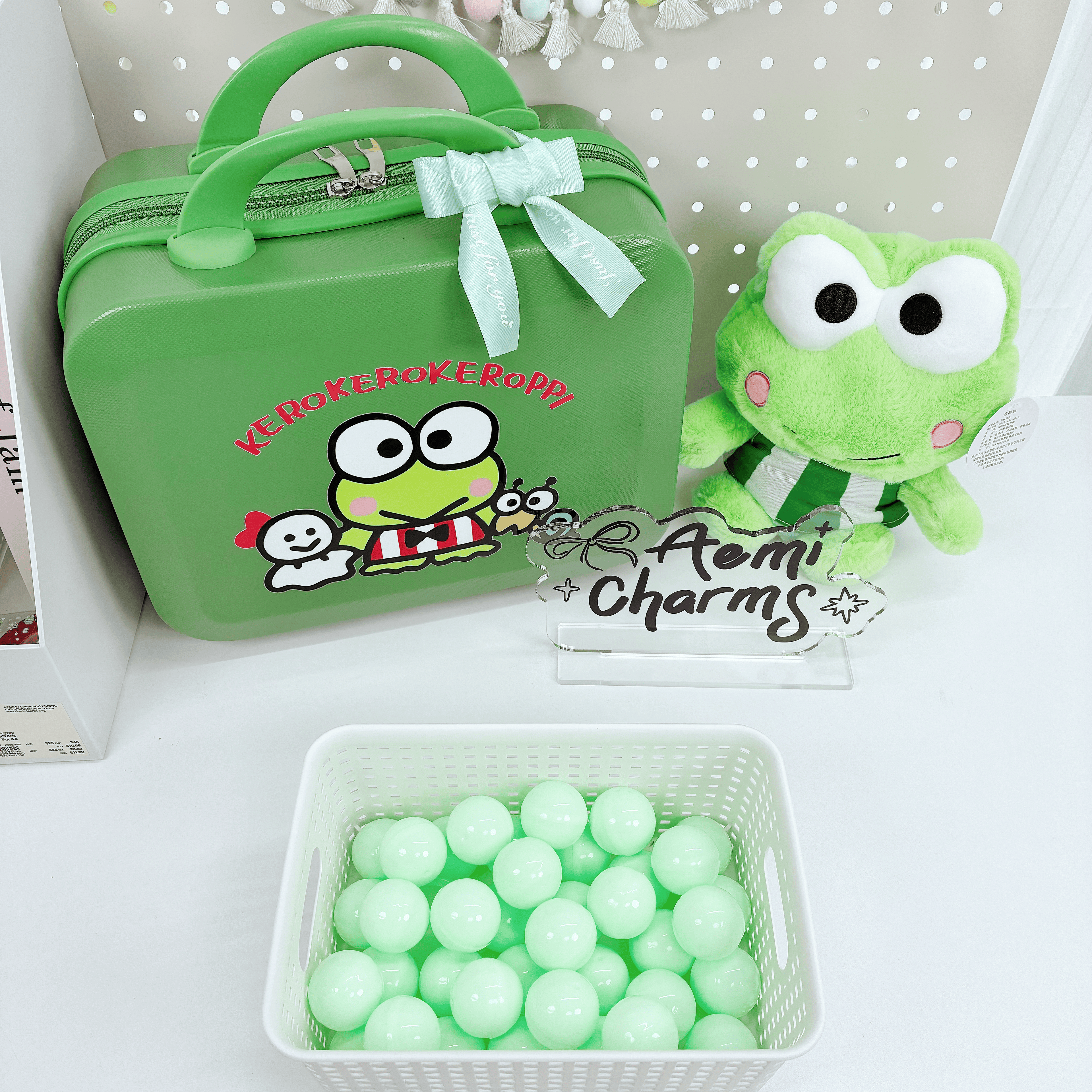 Kawaii Lucky Scoop 14-inch Suitcase Set
